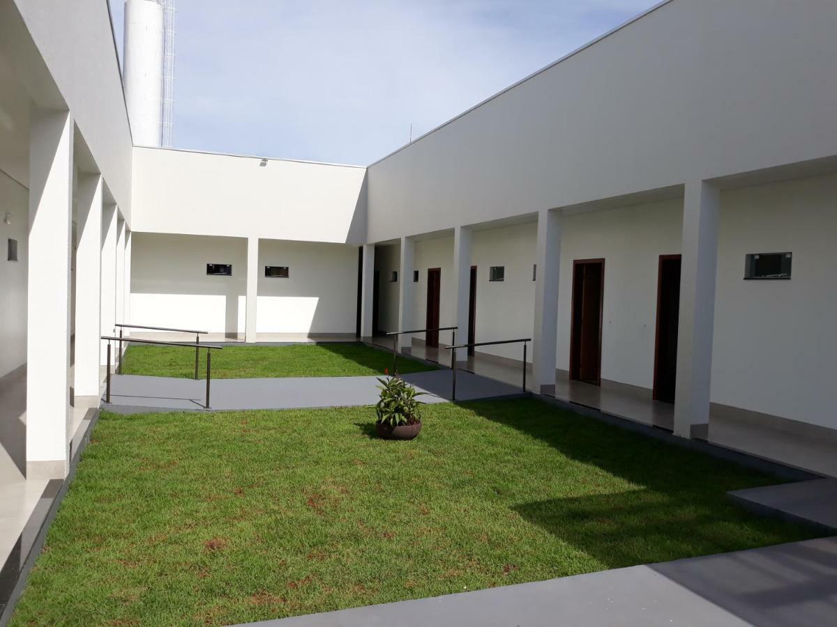 Hotel Villa Dos Parecis Diamantino Екстериор снимка